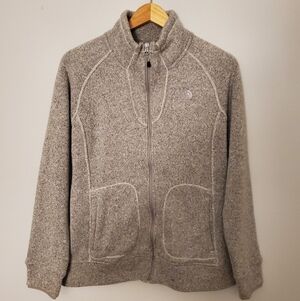 The North Face Women’s Full Zip Sweater Fleece
